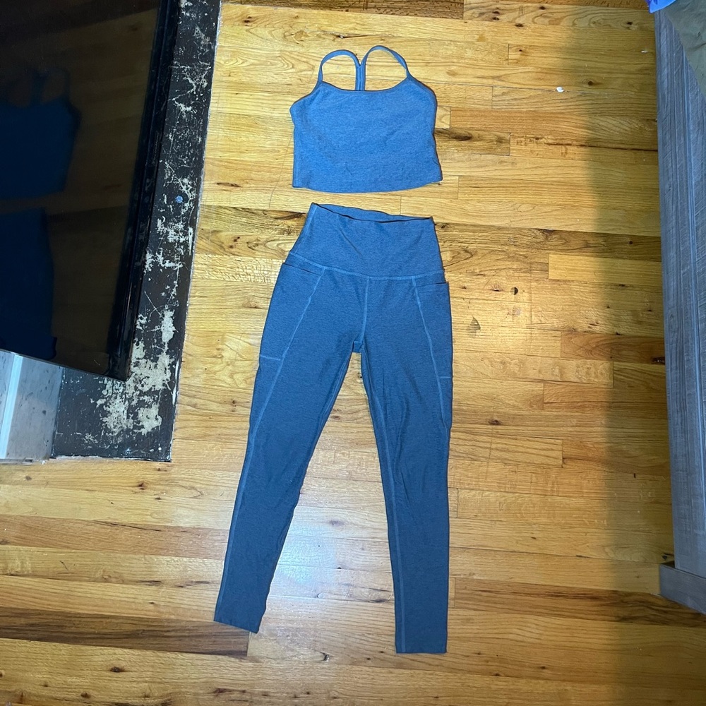 Beyond Yoga Leggings and tank set